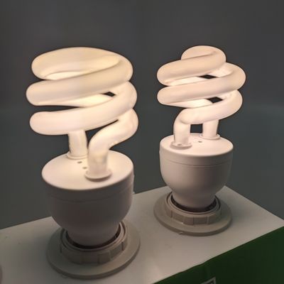 10.0 26W UVA UVB Reptile Light Bulb 220V 110V Fluorecent Material