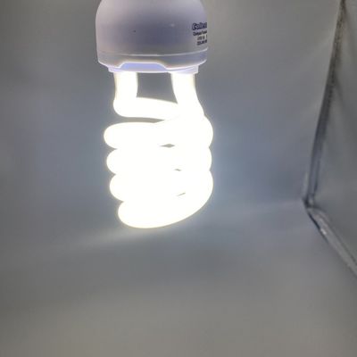 OEM Desert CFL UVB Light Fluorescent Uv Lamp For Reptiles White