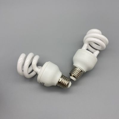Desert And Tropical Reptiles 5.0 UVA UVB Combination Bulb White