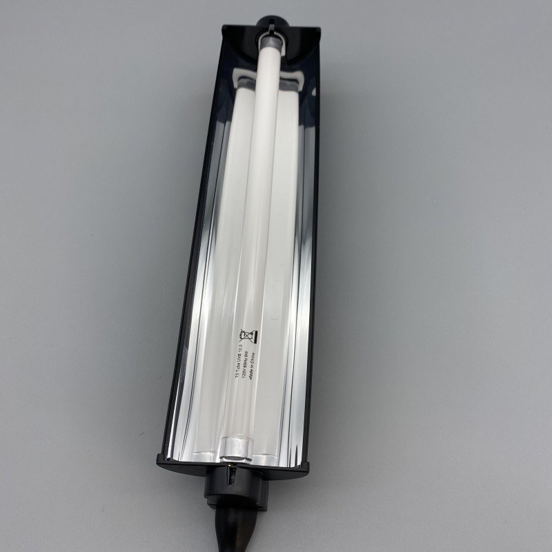 Reptisun T5 10.0 Uvb With Detachable Curved Reflector 39W Uvb Tube Light Fixture